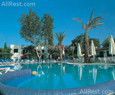 Paphos Gardens Holiday Resort 10